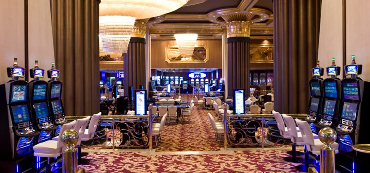 Cratos Premium Hotel & Casino & Port & Spa